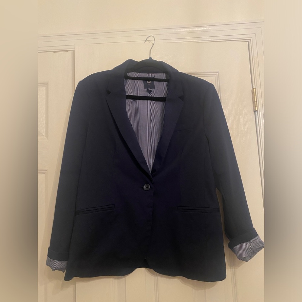 Navy blue GAP women's blazer with pinstripe lining